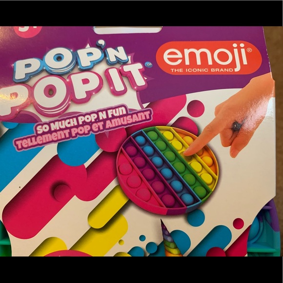 Round Rainbow Watermelon Scent Popit Pop It Fidget - Picture 6 of 15